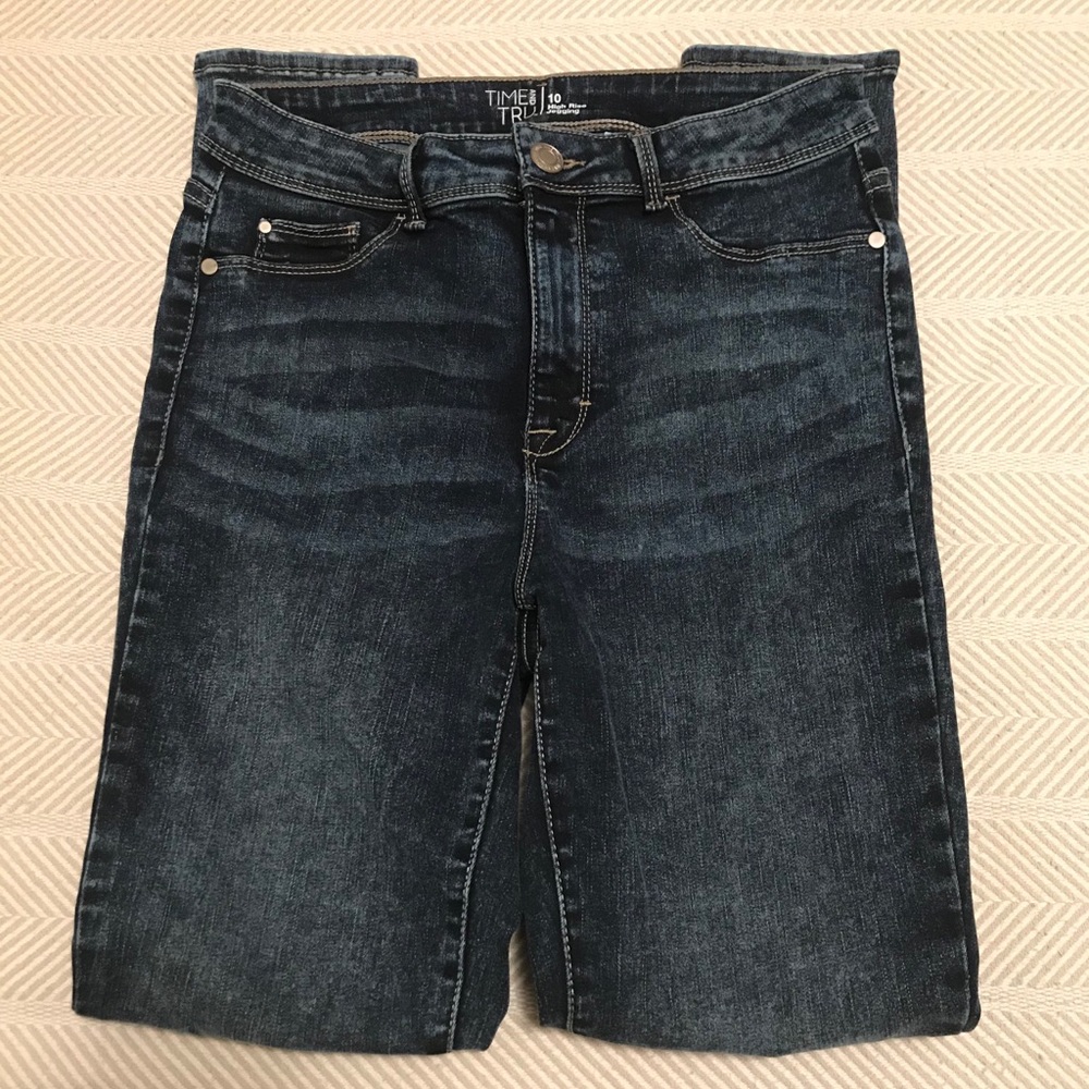 Time And Tru - 10 - High Rise Jeggings.